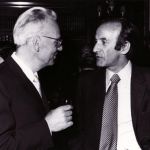 Leo Eitinger (vlevo) a Elie Wiesel. Foto archiv Det Jødiske Museum Oslo