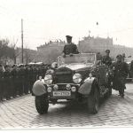 Adolf Hitler přijíždí do Brna. Foto archiv KN