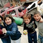 Romské děti z Prekmurje. Foto Manča Juvanová